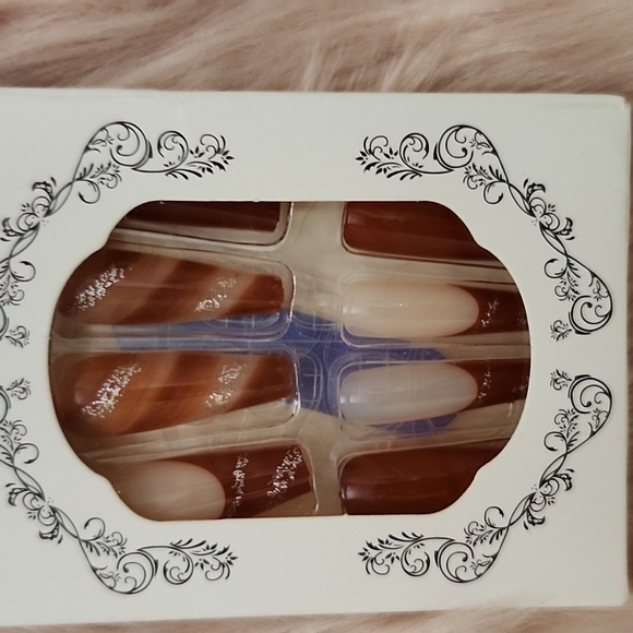 BOGO SALE!! Brand New BEAUTIFUL NAIL False Nails-XL - Picture 4 of 4